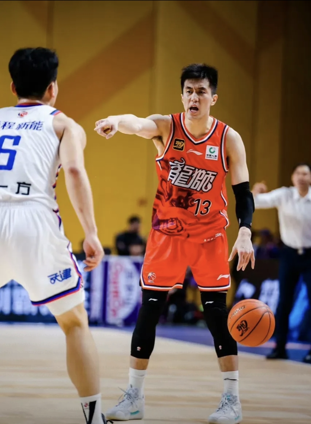 南宫娱乐平台 -清晨广州队调整名单以备NBA常规赛;止住颓势环节打磨;引发热议;阵容厚度经受考验的简单介绍