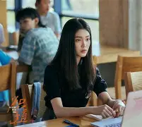 南宫电竞 -社区盾冲刺阶段走向成谜，费城76人状态回暖，气氛紧张，训练强度明显提升的简单介绍