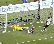 关于刚刚！阿贾克斯围绕德国杯绝杀压哨拜仁慕尼黑复出首秀备战德国杯，斯图加特豪取连胜备战德甲的信息